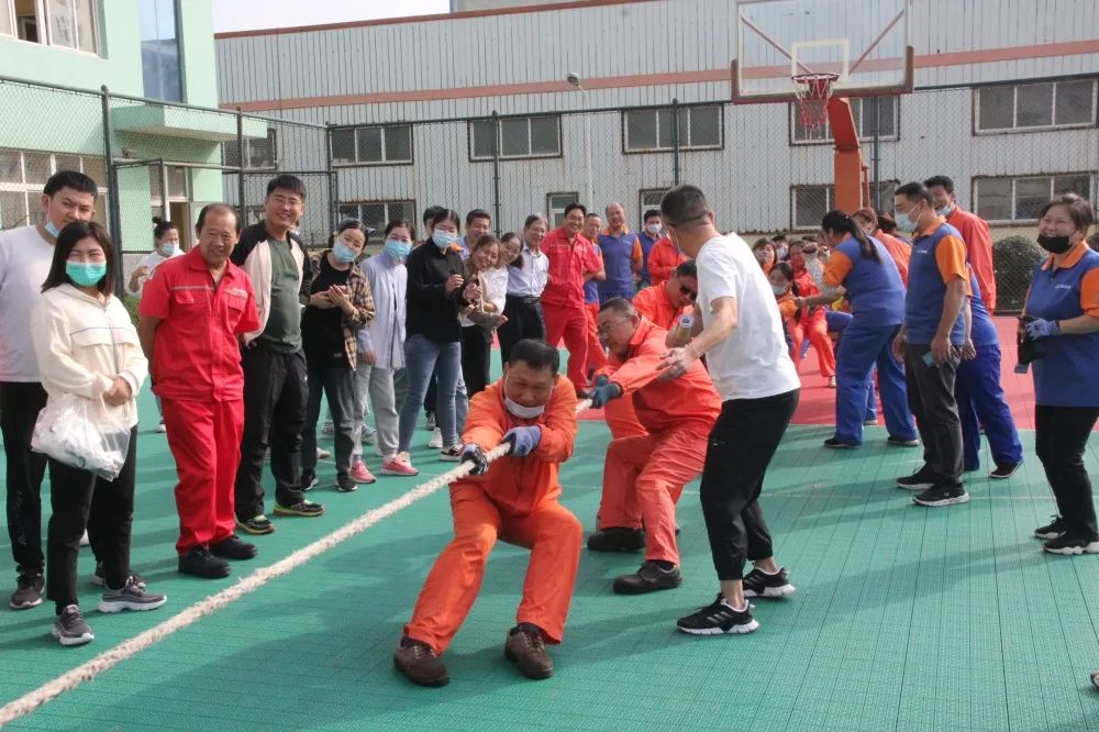 公司舉行“慶國慶”趣味運(yùn)動會